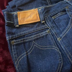 Vintage wrangler jeans size 24